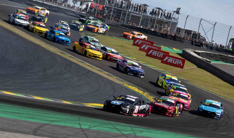 Nascar Brasil anuncia calendário 2026 com recorde de etapas e estreia de playoffs