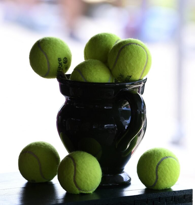 Investida Saudita Chacoalha o Tênis Mundial e Redesenha o Poder no Esporte