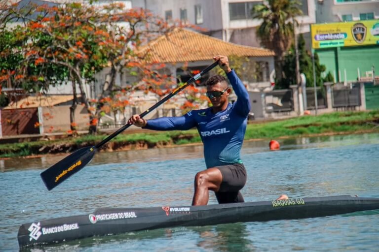 Flamengo encerra canoagem e pararemo em corte nos esportes olímpicos
